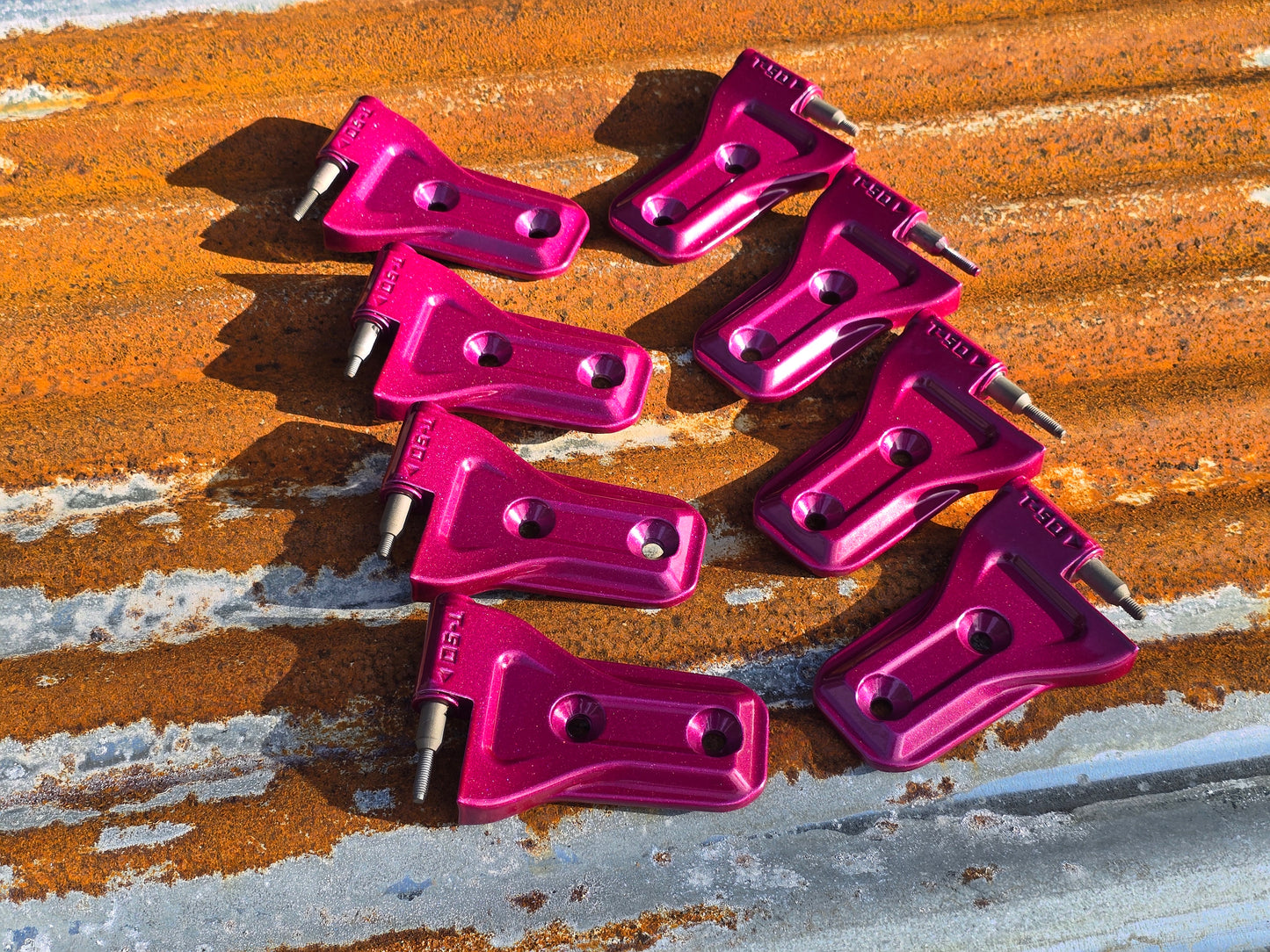 Jeep Wrangler tuscedaro pink hot pink replacement door hinges JL JLU Jeep JL exterior accessories
