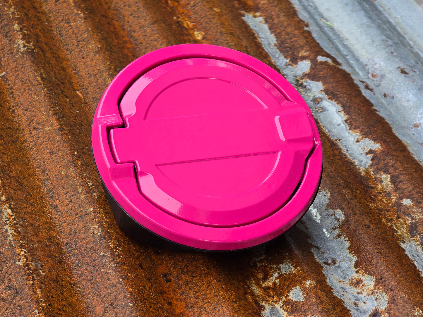 custom powder coated jeep wrangler jl jk fuel door gas cap pink teal custom accessories