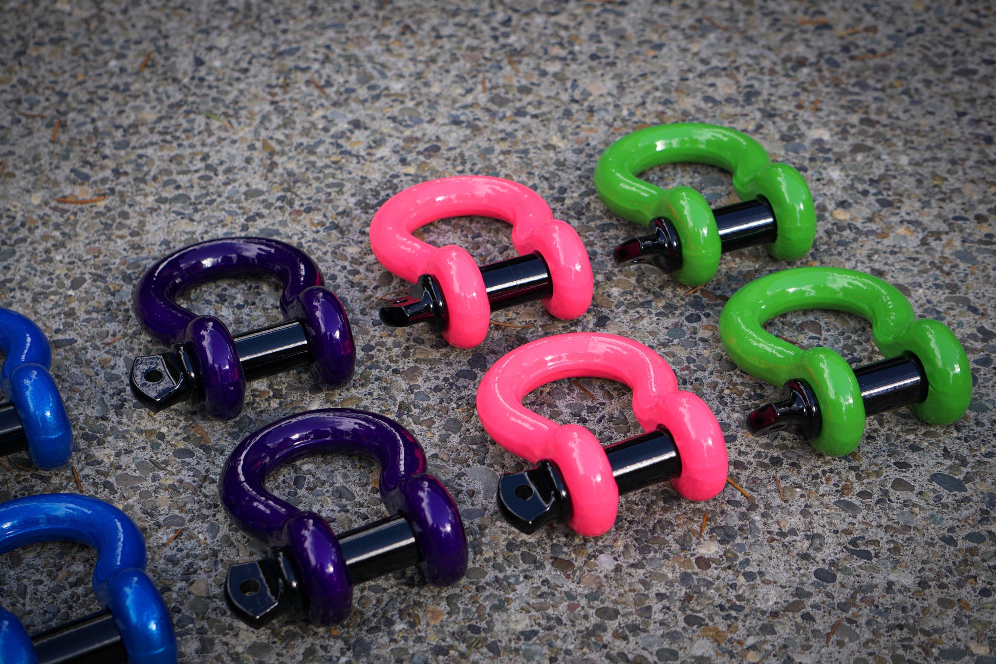 pink jeep accessories shackles custom powder coated